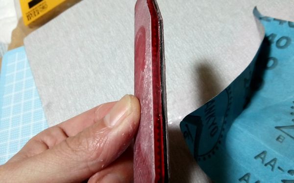 キタコ製リフレクターの角を削る